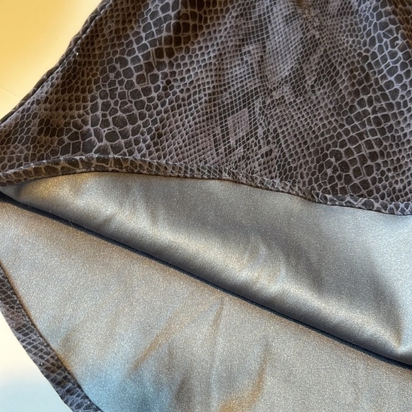 Solutions New York charcoal Grey Snakeskin Print Shacket Size XL - Picture 11 of 14